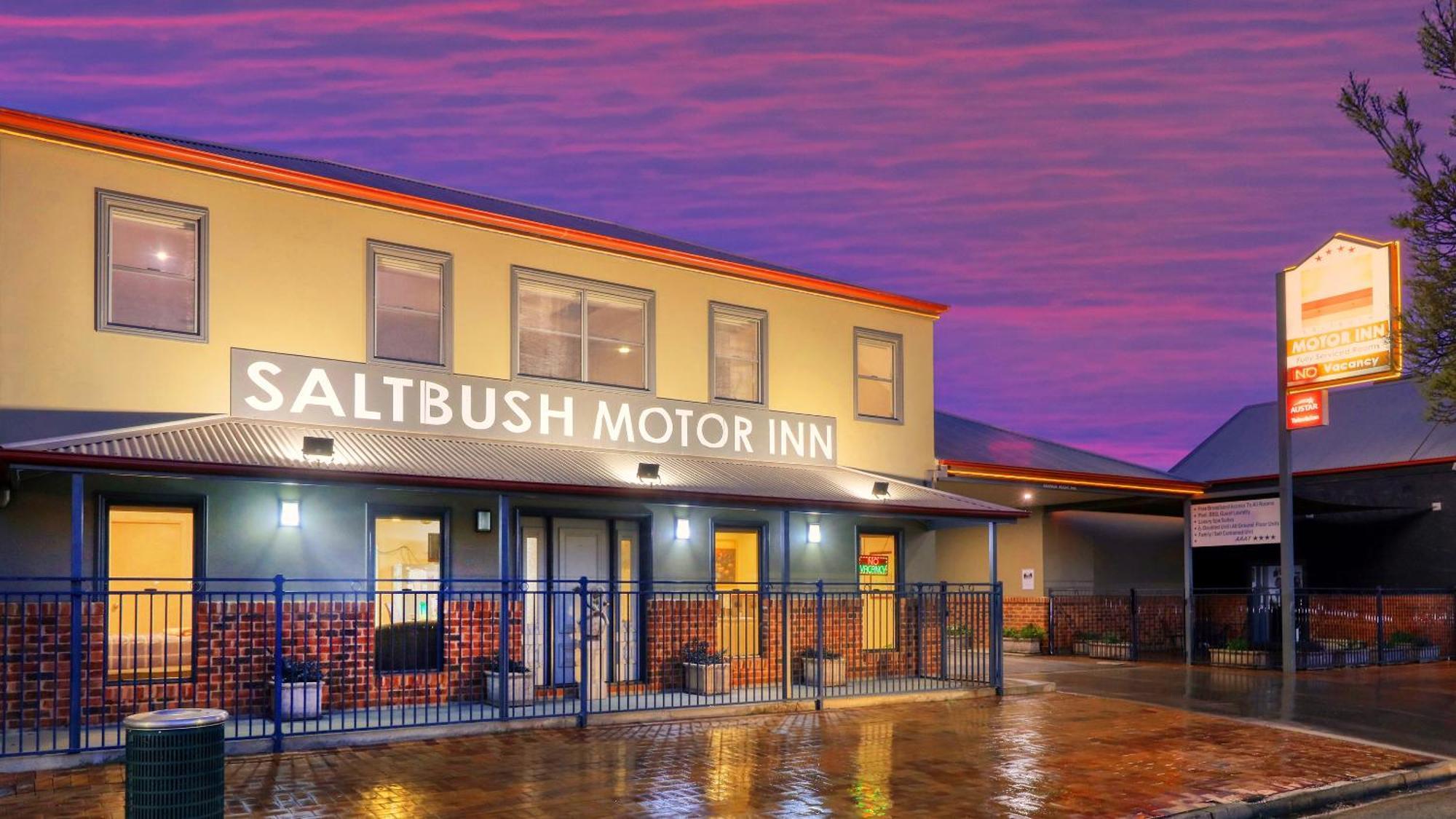 The Saltbush Motor Inn Хэй Экстерьер фото